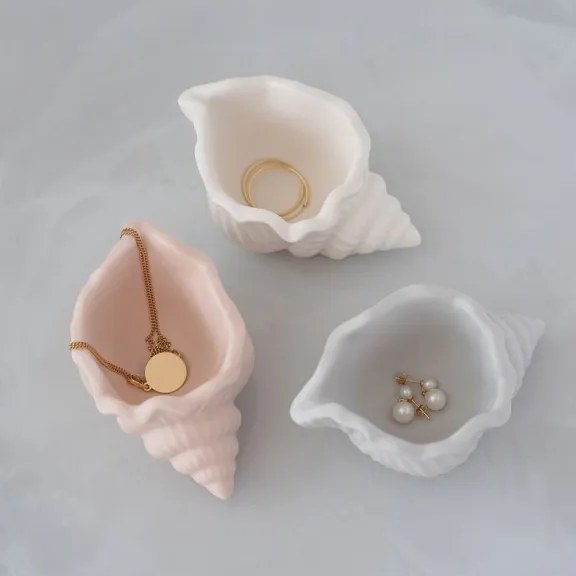 1 PCs conch shell Dish for jewelry storage|Decor tray | Tray for jewelry|trinket tray|tray for home decor|aesthetic tray